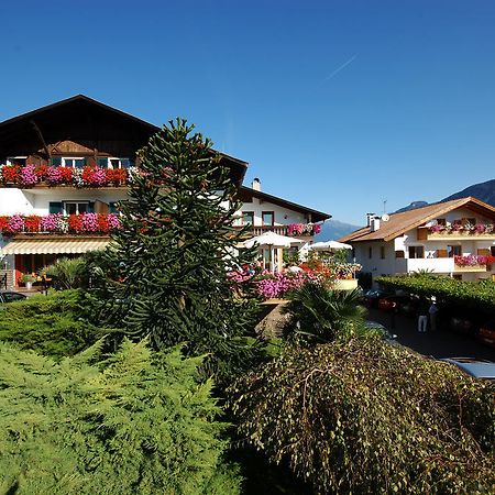 Hotel & Residenz Traubenheim Nals Zewnętrze zdjęcie